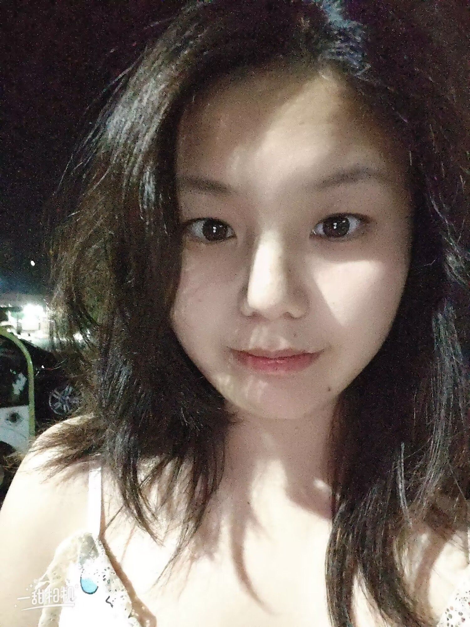 色色豆友ChkY的以图出图作品豆绘AI 专业且免费的在线AI绘图设计平台，轻松创作无限可能